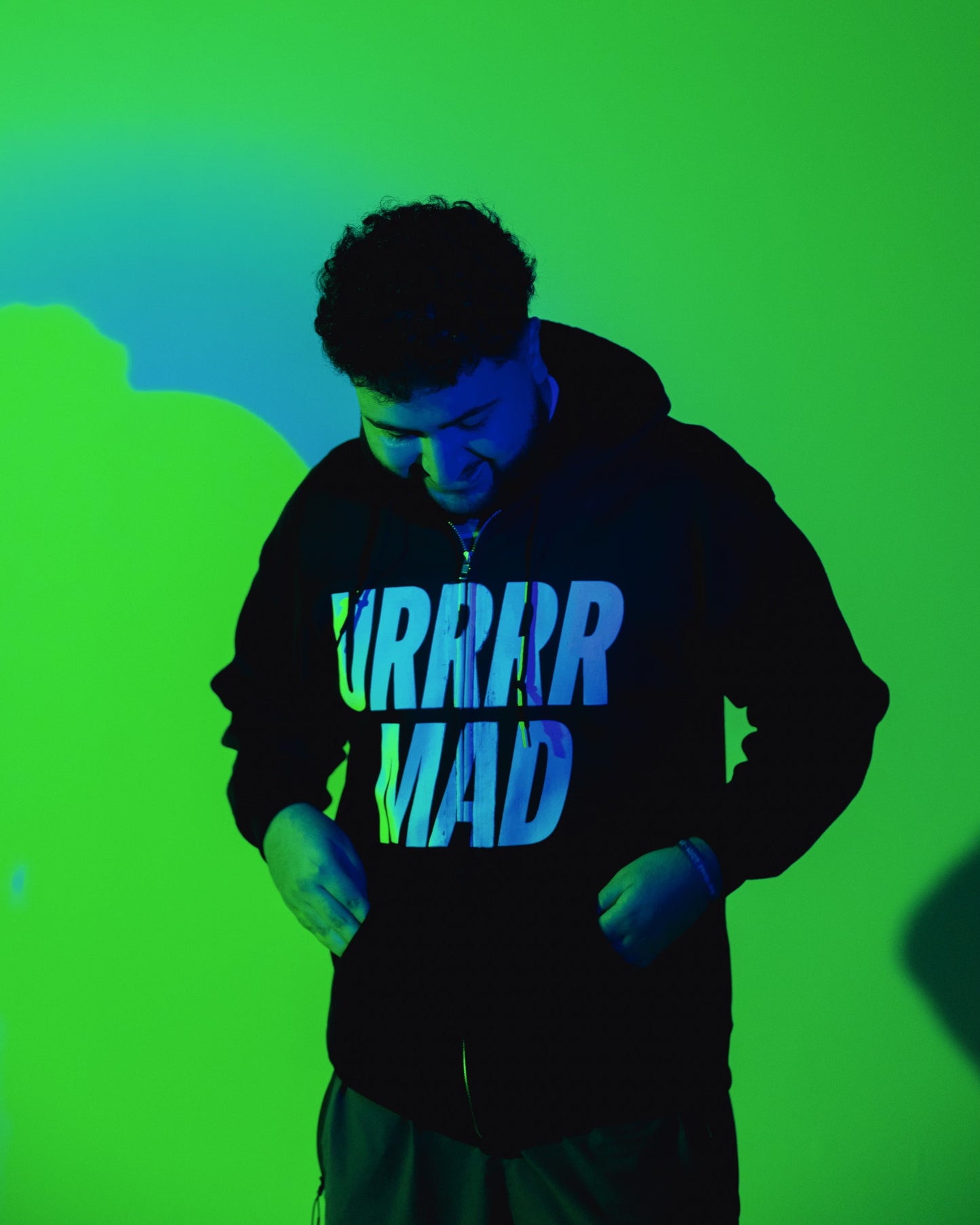 URRRR MAD ZIPUP HOODIE